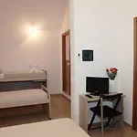 La Corte Di Ibla 게스트하우스 4*